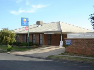 Mid Town Inn Narrabri Bagian luar foto